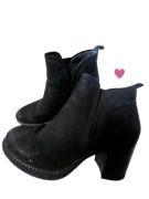 Botki Venezia na obcasie słupek 40 czarne