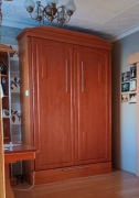 Łóżko w szafie 140x200 zwodzone elektrycznie 230V. Rama stalowa w zabudowie