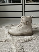 Marco Tozzi botki kowbojki i motocyklowe cream kremowe 41 perły złoteklamry