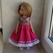 Ubranko dla lalki typu Paola Reina 32 cm - SUKIENKA z haftem 