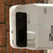 Projektor Epson eb-695wi
