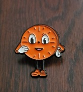 pin metalowy przypinka Panna Minutka - Miss Minute z serialu LOKI