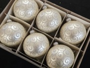 Bombki choinkowe srebrne, lata 90 - te, retro ozdoby choinkowe vintage