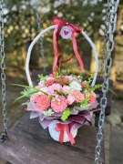 Kwiatowe bukiety z mydła i świece ozdobne