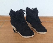 Buty Espadryle koturny z frędzlami Vices Rozmiar 38