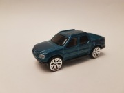 Maisto Ford Explorer Sport Trac 1/64