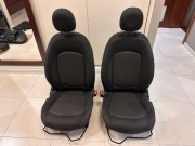 Mini Cooper F55 fotele i boczki