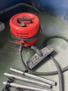 Myjka parowa / Parownica Tele-Shop Dampfreiniger | Czerwona | Zestaw