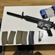 Zestaw ASG - replika m4 specna arms