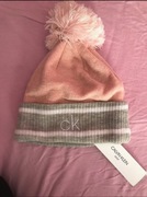 Różowa czapka Calvin Klein