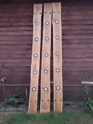 Lampy sufitowe na desce sosnowej 3 szt