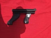 PROWADNICA SZYBY DRZWI LEWY TYŁ PEUGEOT 308 I T9 980214688