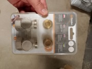 Przyłącze proste z zaworami do grzejników typu v 