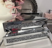 Dwie piękne półki ścienne glamour