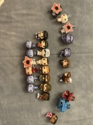 Wszystkie 24 figurki stranger things z kinder joy