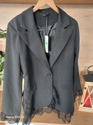 Czarna marynarka z koronką oversize 