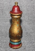 Antyczny włoski drewniany młynek do pieprzu 