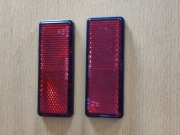 czerwone odblaski prostokątne ostrzegawcze światło odblaskowe