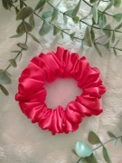Gumka do włosów typu Scrunchies Czerwień Slim 