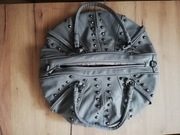 Torebka damska z ćwiekami 