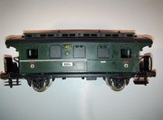 Dwuosiowy wagon osobowy Fleischmann H0 Oświetlenie! Szyby! 