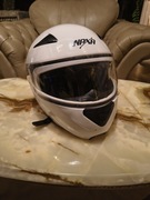 Kask motocyklowy marki Naxa