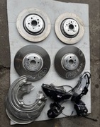 Tarcze hamulcowe klocki zaciski przód tył BMW XM G09 hamulce