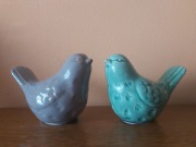2 przepiękne niderlandzkie ptaszki ceramiczne.
