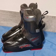 Buty narciarskie TECNO PRO T40 - nr 27  ! Nowe !