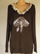 # Śliczny zdobiony z futerkiem - 44 #