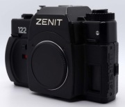 Aparat fotograficzny Zenit 122 (edycja starsza)