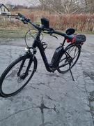 Sprzedam rower hybryd CUBE 4000