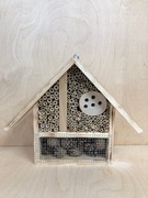 Hotel domek ul budka dla owadów pszczół murarek