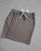 Beżowa spódniczka dresowa z kolorowym lampasem,By Dimli,rozmiar uniwersalny