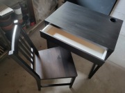 Sprzedam komplet biurko + krzesło 
