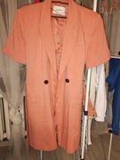 wydłużona dwurzędowa marynarka