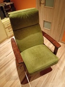 Używany fotel rozkładany z podnóżkiem