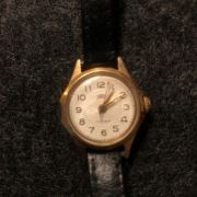 2 Zegarki Damskie: Zaria i Łucz, Mechaniczne,Pozłacane, lata 60 PRL Vintage