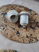 Oprawka gniazda żarówki E27 montażowa