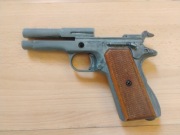 Replika Colta 1911 ZnAl?