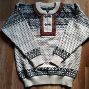Sweter w stylu norweskim
