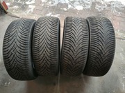 Komplet używanych opon zimowych BFGoodrich g-Force Winter 2 215/55R17 98V