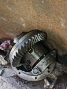 Tylny most Isuzu Trooper 3.0