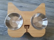 Stojak z miskami dla psa/kota – nowy