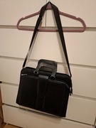 Aktówka czarna skórzana torebka na ramię torba A4 skóra z paskiem