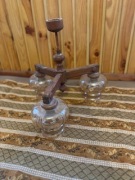 lampa wisząca drwewniana trzy klosze szkło