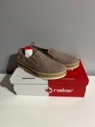 Skórzane espadryle slip-on beżowy różowy Rieker rozmiar 38 