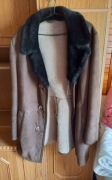 Płaszcz kożuchowy damski. 