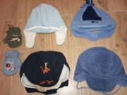 Czapki chłopięce zimowe i wiosenne r. O-12 Zestawy