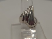 Sygnet unikalny  srebro 925 nowoczesny styl